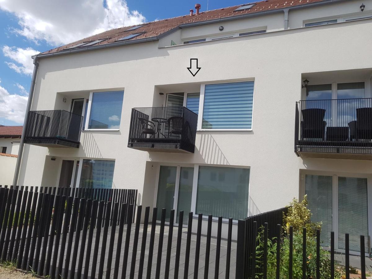 Apartment Laurot Mikulov Buitenkant foto